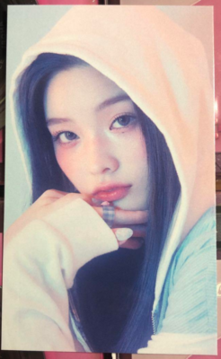 ILLIT I'll like you TSUTAYA POB Lucky Draw official Photo Card