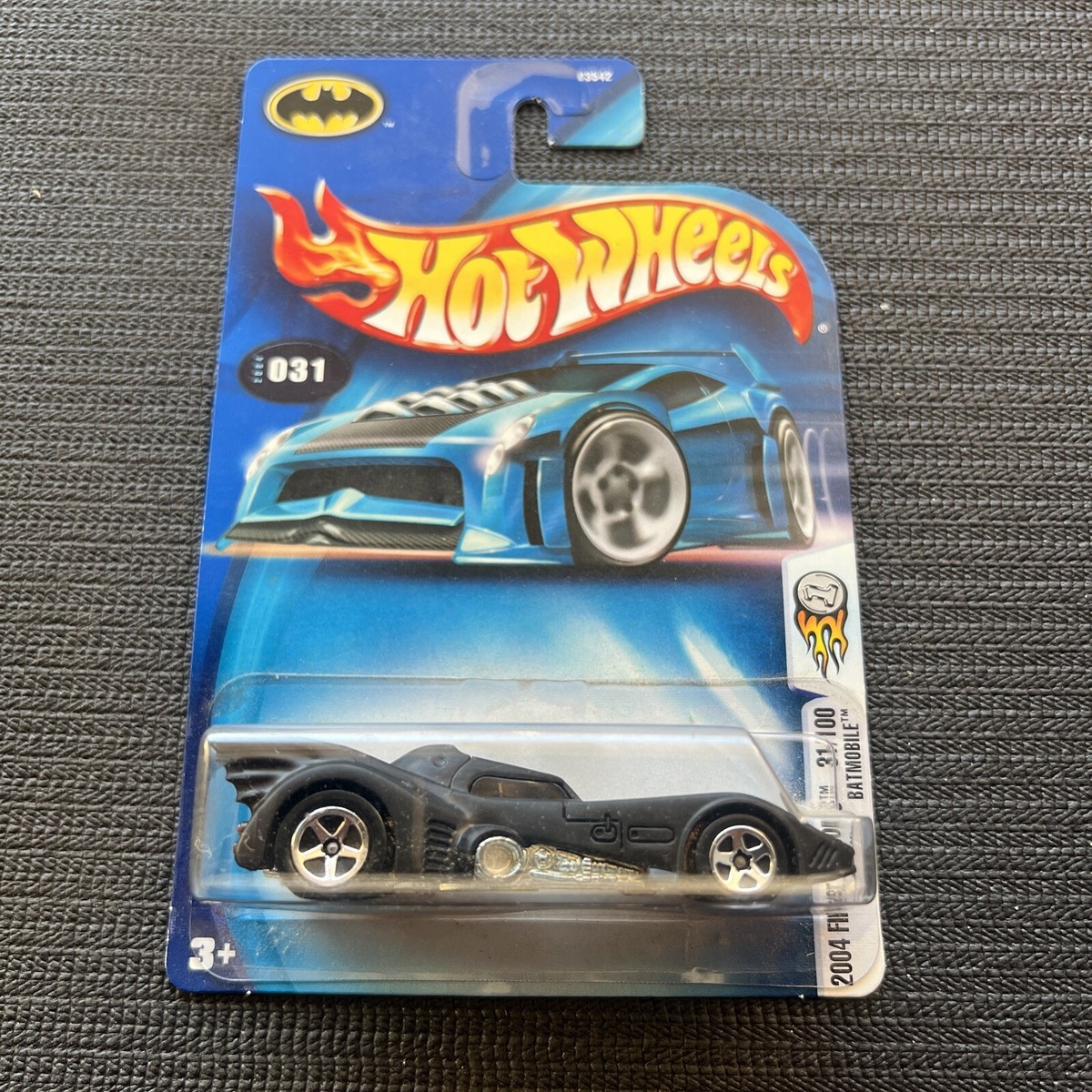 Hot Wheels 1989 Batmobile Tim Burton Batman Returns 2004 First