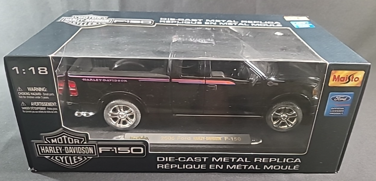NIB Maisto 2006 Ford F-150 Harley Davidson 1:18 Die-Cast Replica