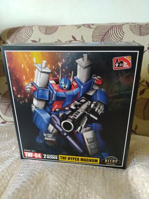 TOY HOUSE FACTOYR THF-04 Transforms MP-22 Ultra Magnus Action