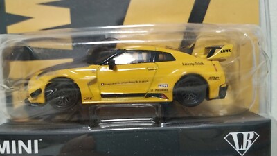 MINI GT 182 (packing broken) LB-Silhouette WORKS GT Nissan 35GT-RR