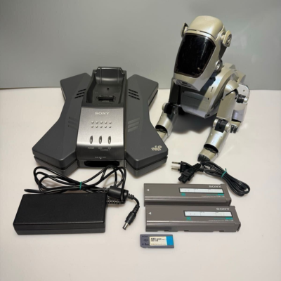 JUNK SONY AIBO ERS-111 Entertainment Robot Silver unconfirmed item