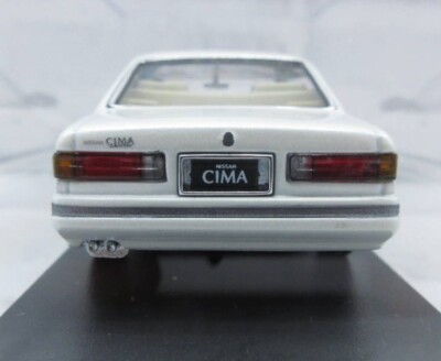 Kyosho 1/43 Nissan Gloria CIMA Fy31 White Pearl 03709w for sale