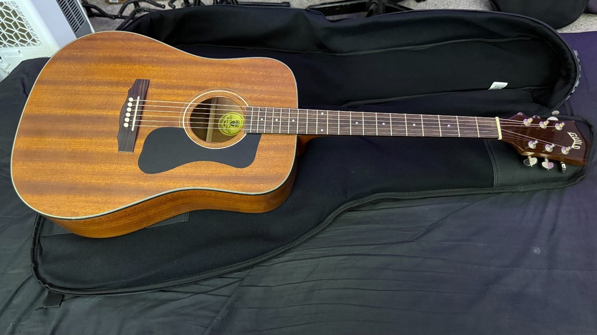 Guild D-125 NAT - 2013 - Full Mahogany Dreadnought Acoustic Guitar
