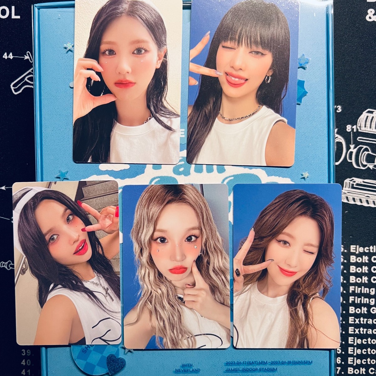 GIDLE photocard (G)I-DLE WORLD TOUR [I am FREE-TY] IN SEOUL DVD