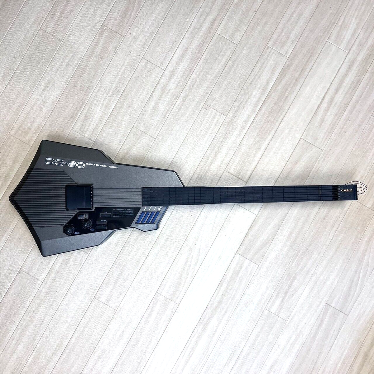 CASIO DG-20 Digital Guitar Electric Guitar Bass Instrument Tested