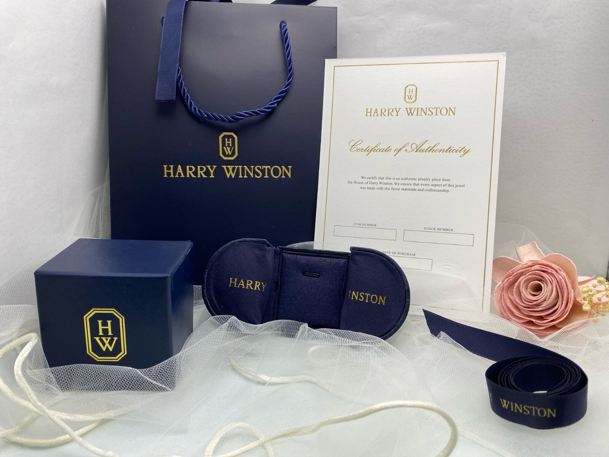 Harry Winston Ring/ Pendant & Earrings Jewelry case with Shopping