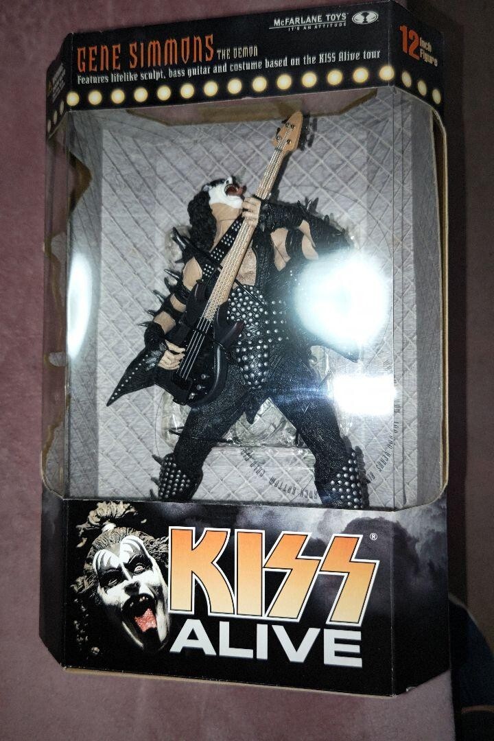 KISS ALIVE TOUR 1975ジーン・シモンズ12インチ 【公式通販】