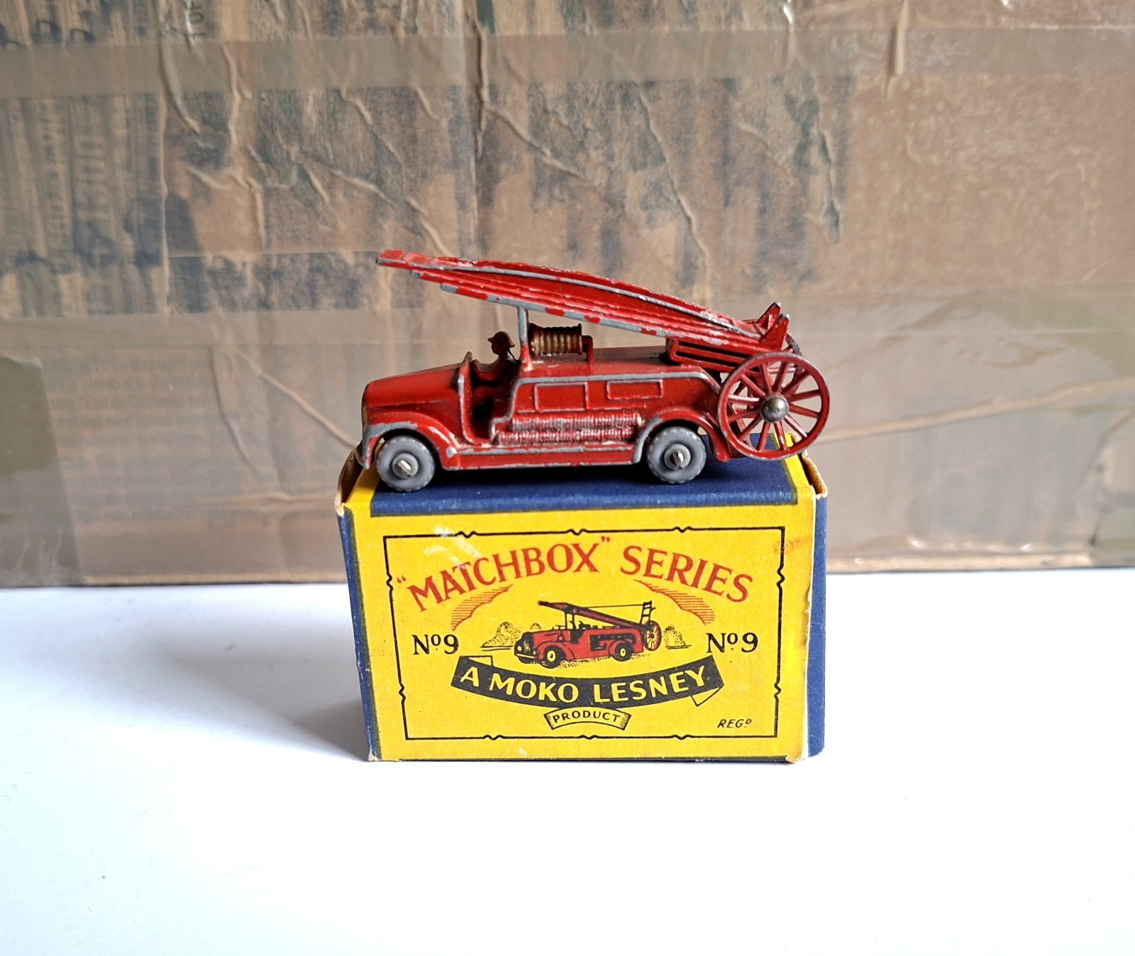 Matchbox 9a, Dennis Fire Escape - Free Price Guide & Review