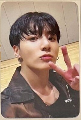 BTS JUNGKOOK GOLDEN CHINA YETIMALL OFFICIAL PHOTO CARD | eBay