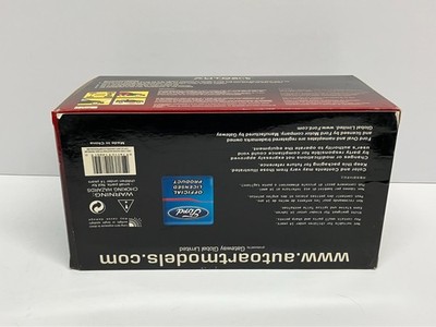 1:24 AUTOart Slot Racing - Ford Mustang FR500C 2005 Grand-Am