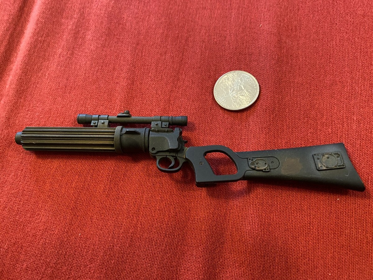 Master Replicas BOBA FETT BLASTER Star Wars .33 scale sw-337 READ