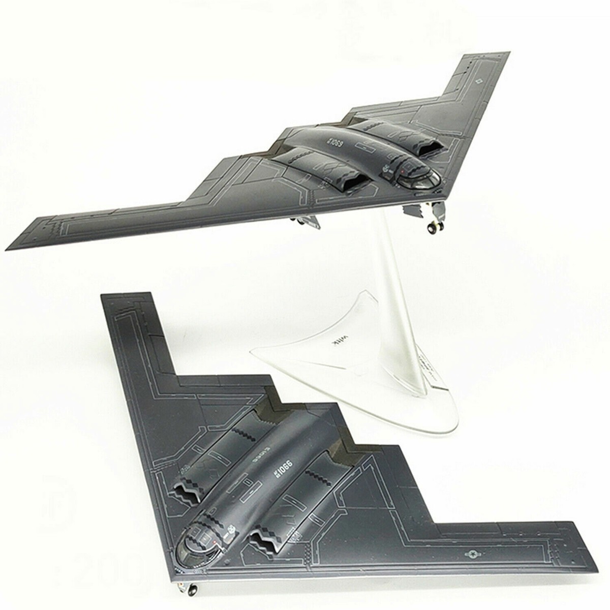 WLTK 1/200 USAF B-2A B-2 B2 Spirit Stealth and Strategic Bomber