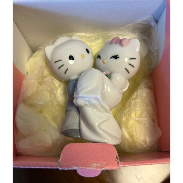 Rare/New] NAO BY LLADRO Hello Kitty Gets Married Dear Daniel