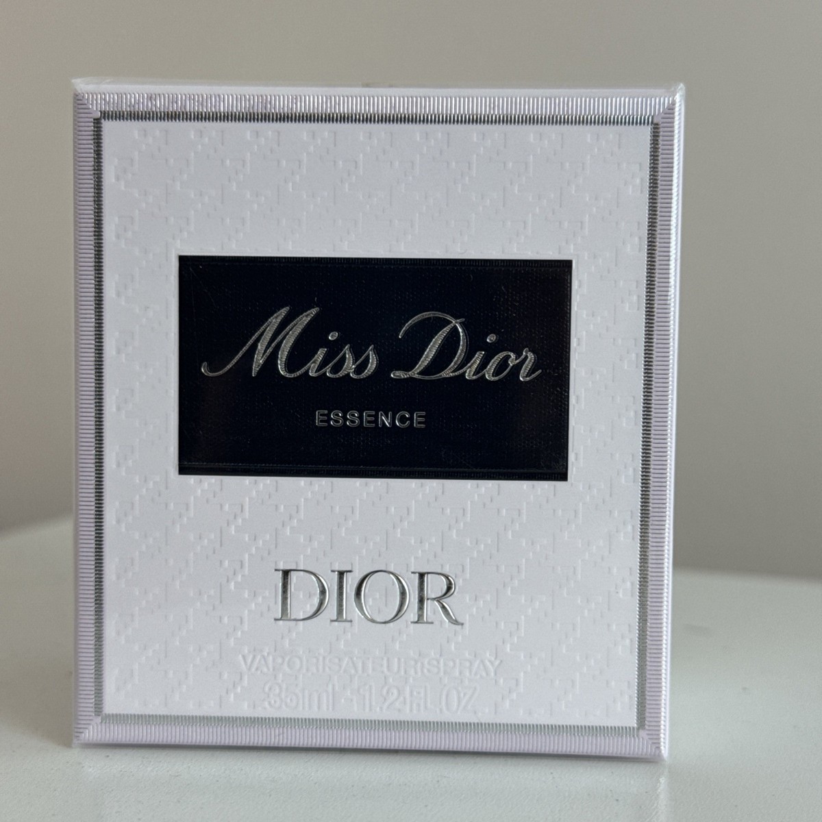 2025 DIOR Miss Dior ESSENCE de Parfum 1.1oz/35ml Spray NEW