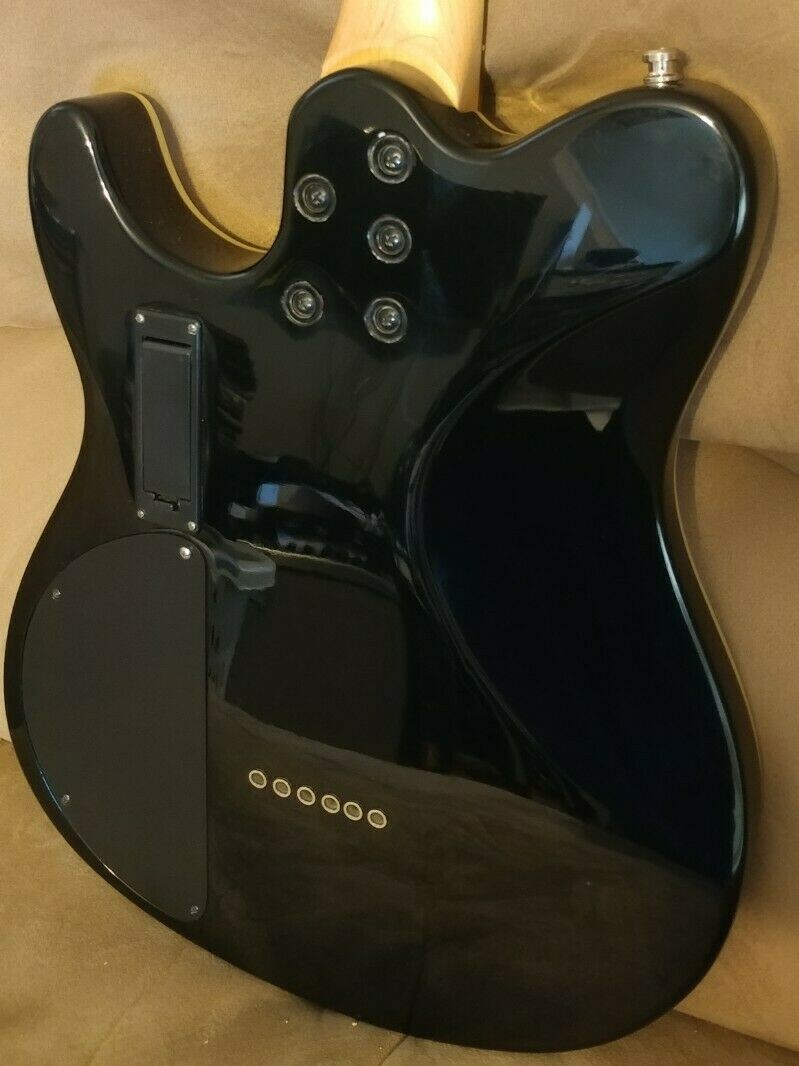 Peavey Generation EXP ACM. Piezo 4 Acoustic sounds. Hard Case