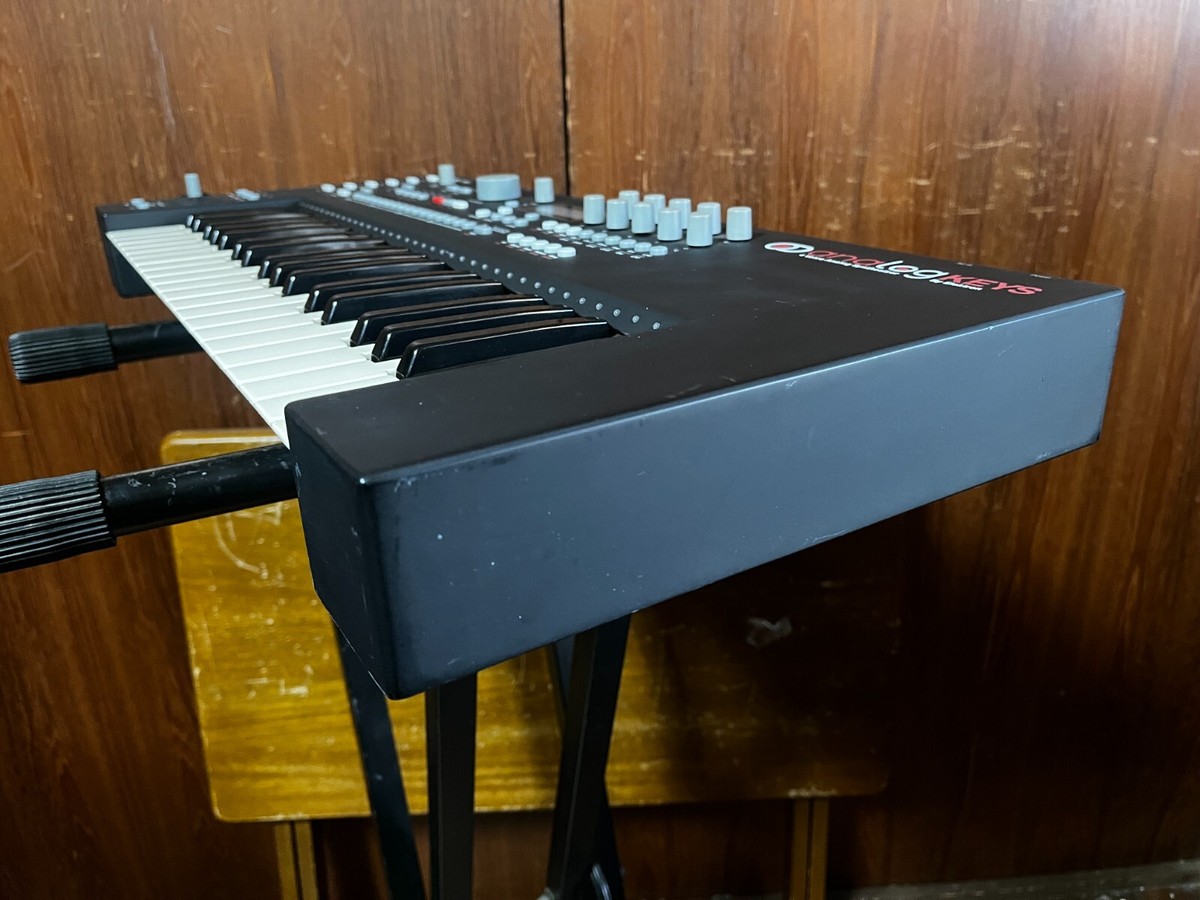 Elektron Analog Keys 37-Key 4-Voice Analog Synthesizer w/ box | eBay