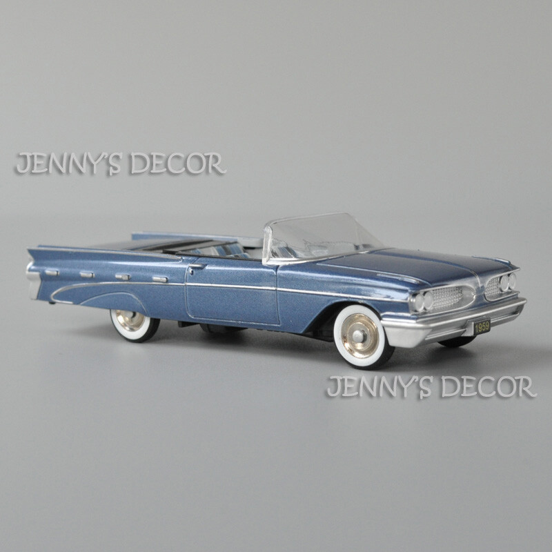 GFCC Toys 1:43 Scale Diecast Metal Car Model 1959 Pontiac