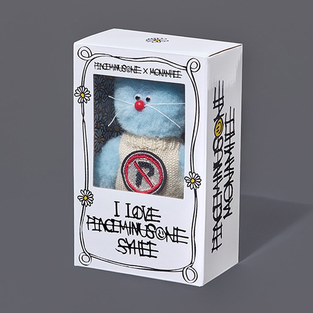 GD Peaceminusone x Monamhee Syhee Plush Keyring Keychain PMO G