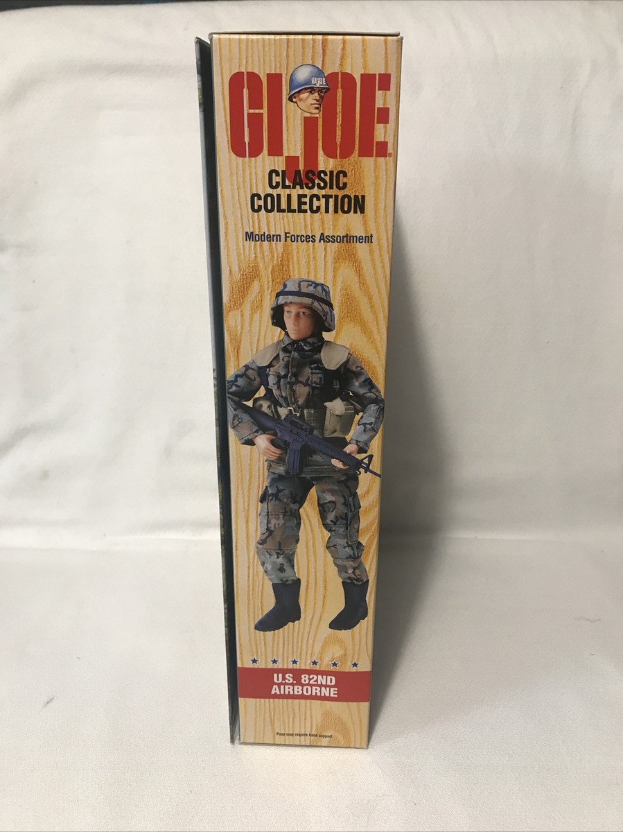 GI Joe Classic Collection U.S. 82nd Airborne Female African
