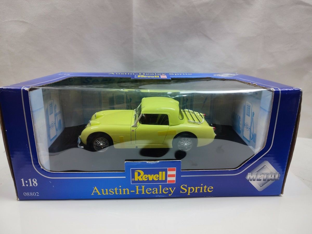 Revell Metal 1/18 1952 AUSTIN HEALEY SPRITE Classic car Boxed