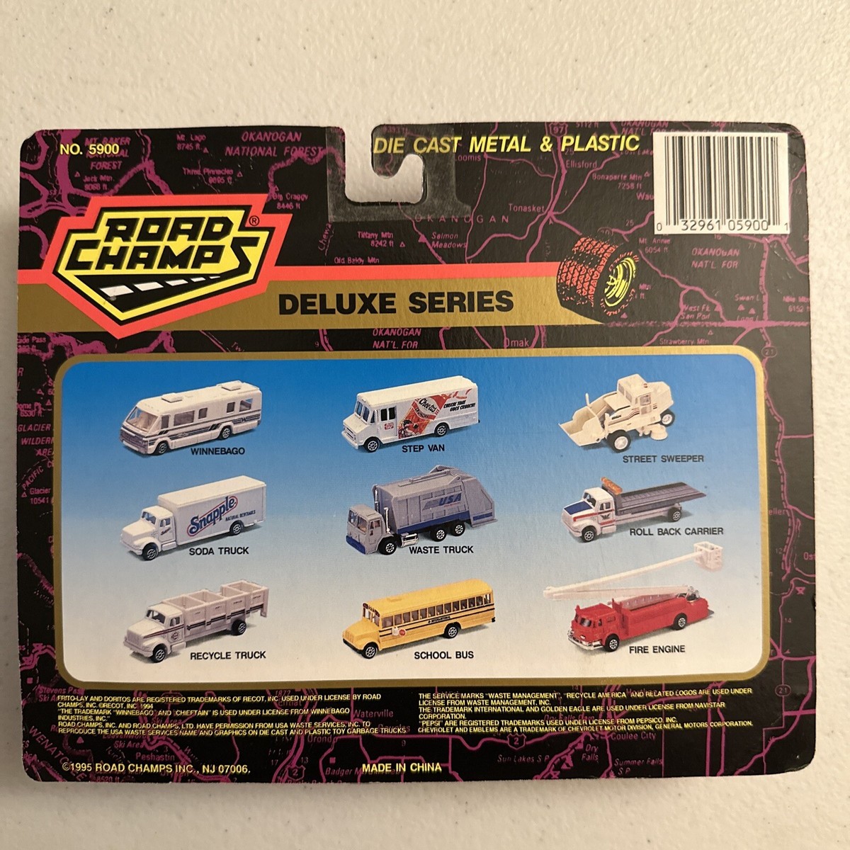Vintage 90's Road Champs Deluxe Series Diecast Chee-tos Step Van
