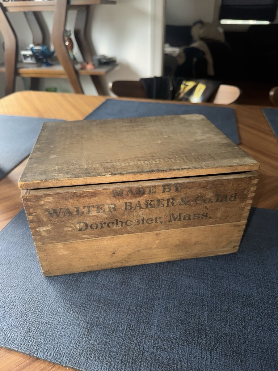 RARE 1900 Paris France Exposition World's Fair Walter Baker Co