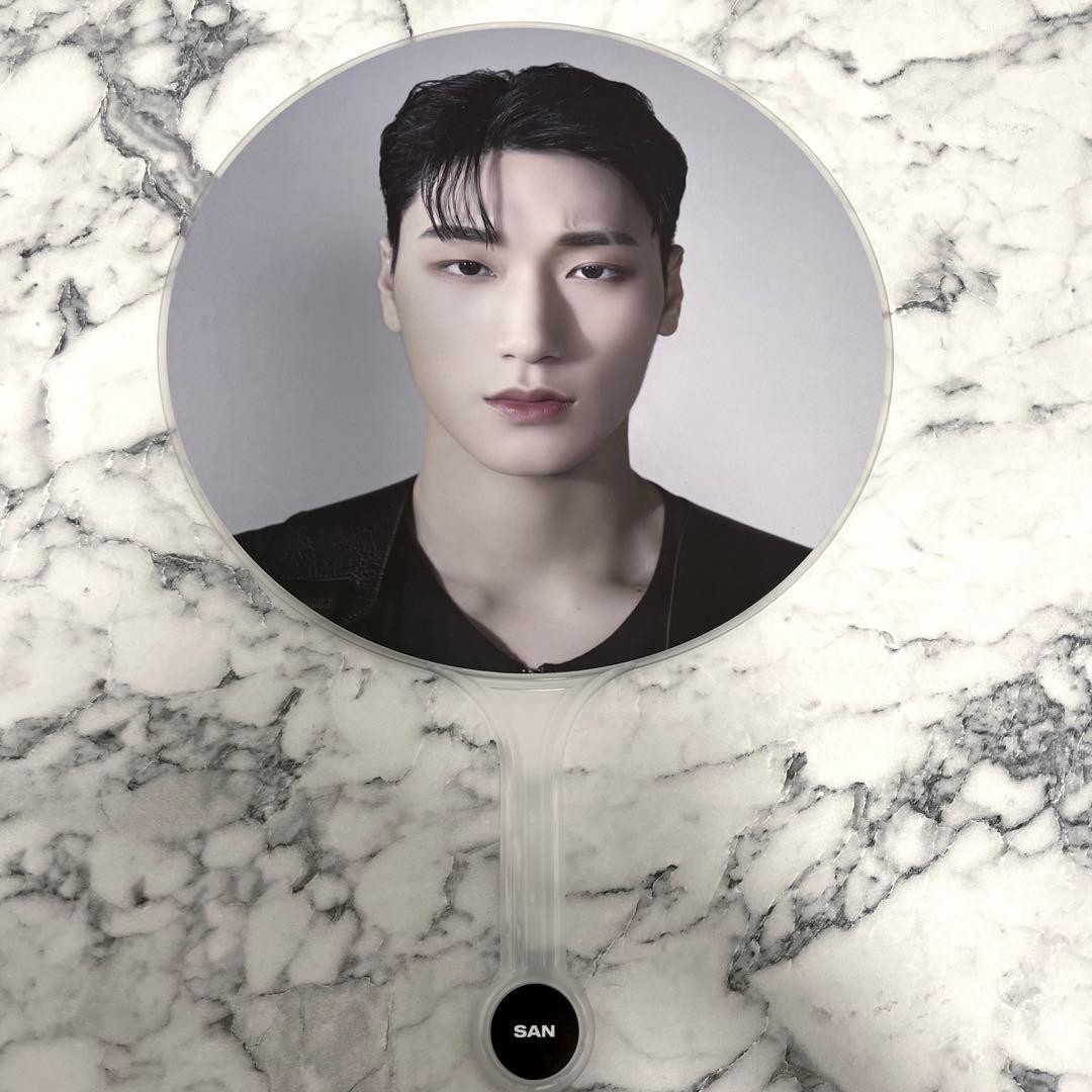 ATEEZ World Tour The Fellowship : Break The Wall San Official