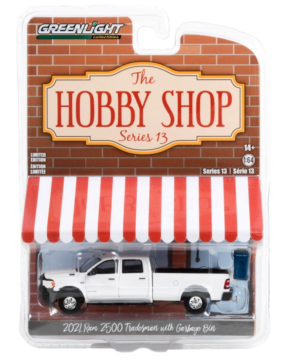 1:64 Greenlight *HOBBY SHOP 13* White 2021 Ram 2500 Tradesman