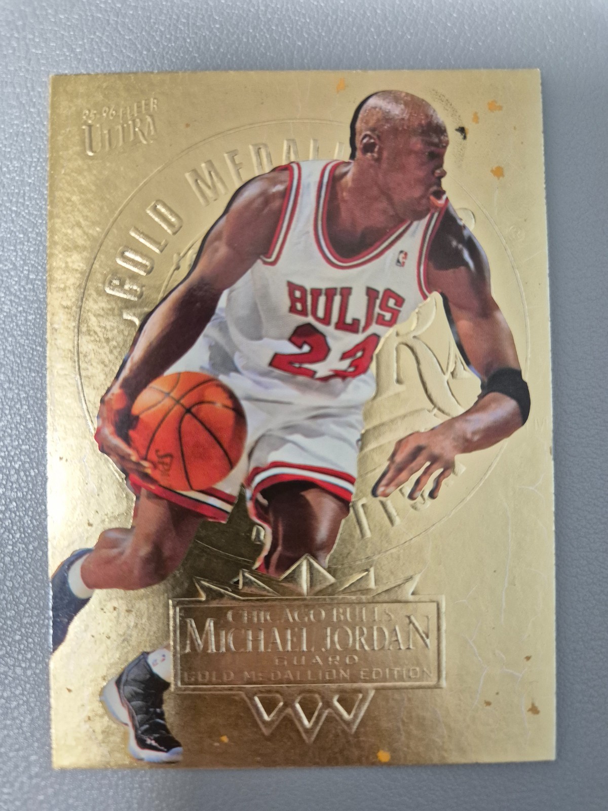 Michael Jordan 1995 Fleer Ultra #25 Gold Medallion Price Guide
