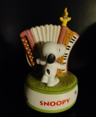 Vintage 1997 Sekiguchi PEANUTS Snoopy Music Figure Accordion (RARE