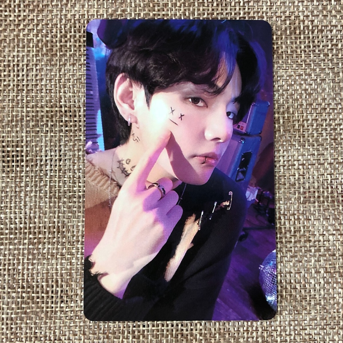 BTS V TAEHYUNG [ 2022 Season's Greetings ] Official Photocard
