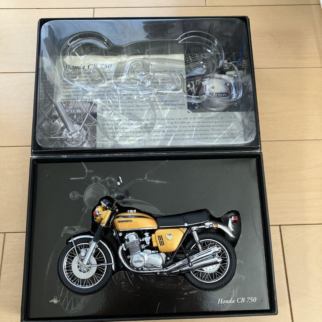 Mini Champs HONDA CB750 Candy Gold 1/12 Scale Classic Bike Series