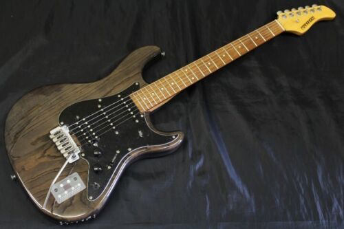 Fernandes FR-100 Electric Guitar - Right-Handed - w/ Case