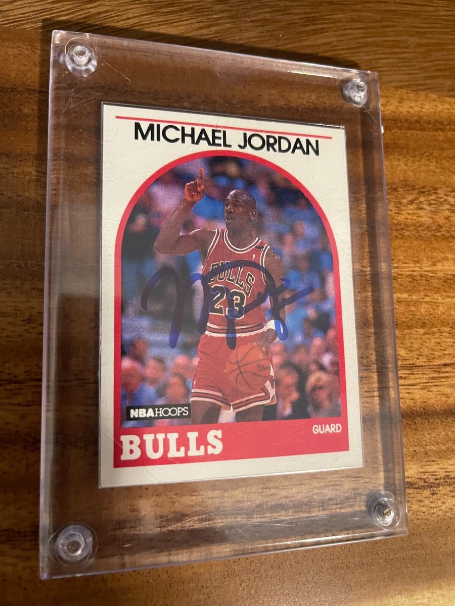 Michael Jordan Autograph Card - NBA Hoops 1989 #200 - Mint