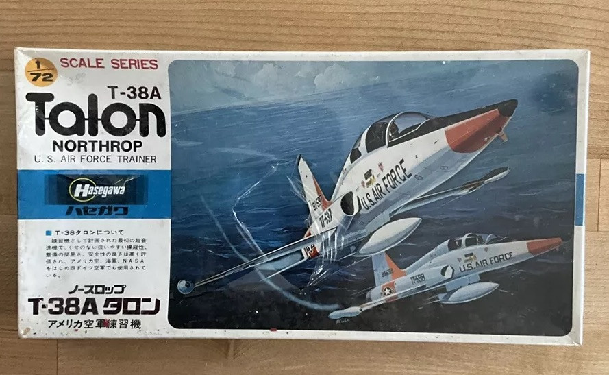 米軍 練習機T-38 Talon タロン タグ キーホルダー リベット 【公式通販】