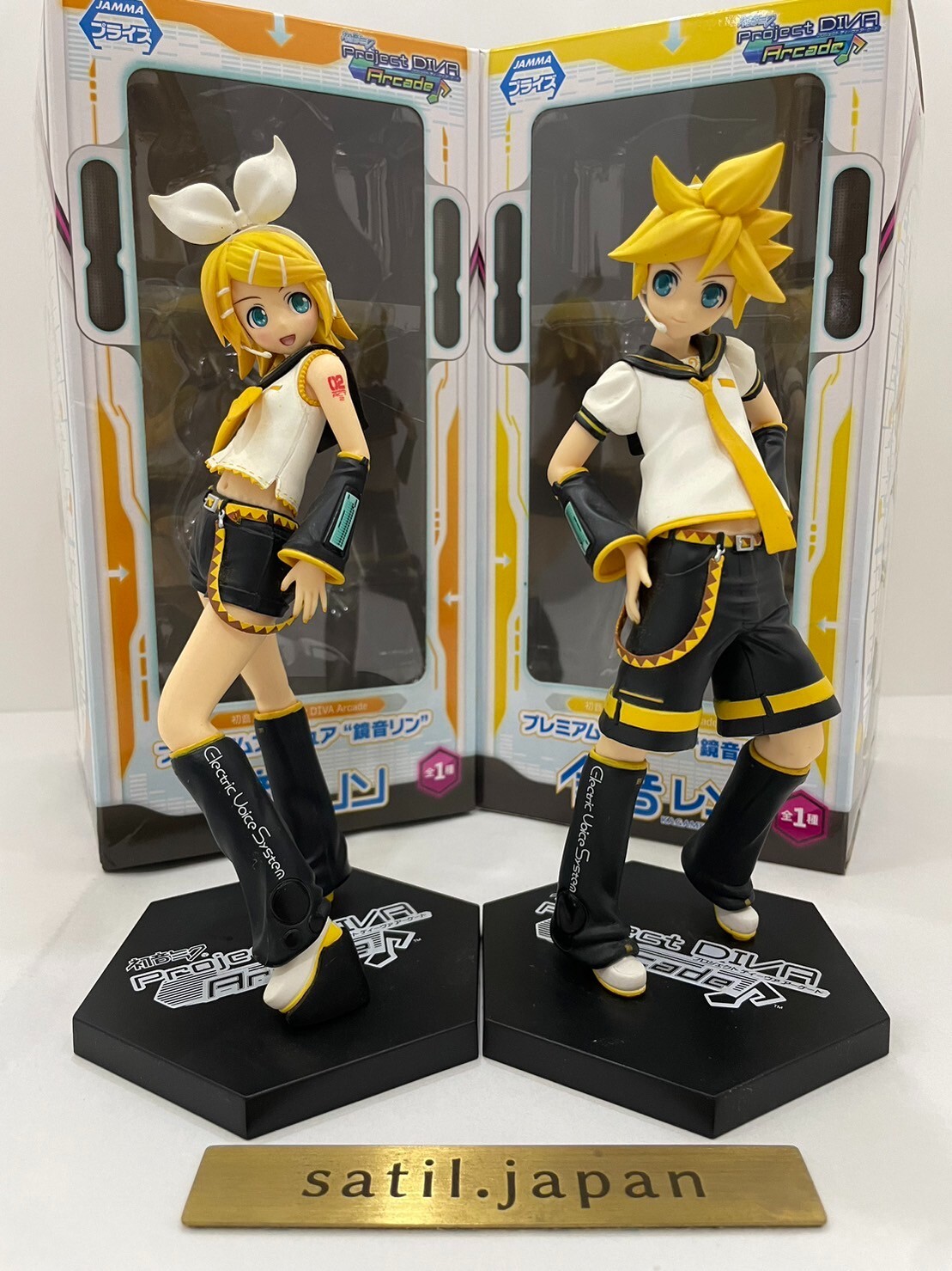 Project DIVA Arcade Kagamine Rin & Len set of 2 figure JAPAN | eBay