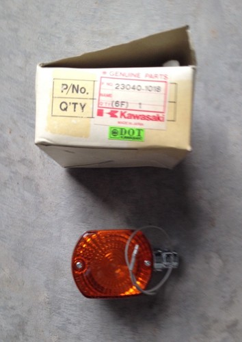 Kawasaki OEM Part Indicator BULB,12V3W 92069-1020 Push Style | eBay