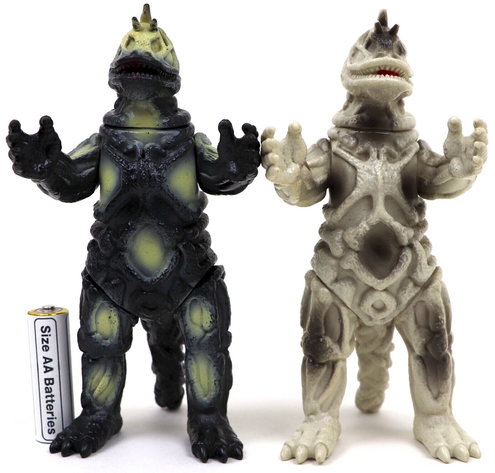 Ultra Monster Ultraman Kaiju SEABOZU 1983 （Black & White