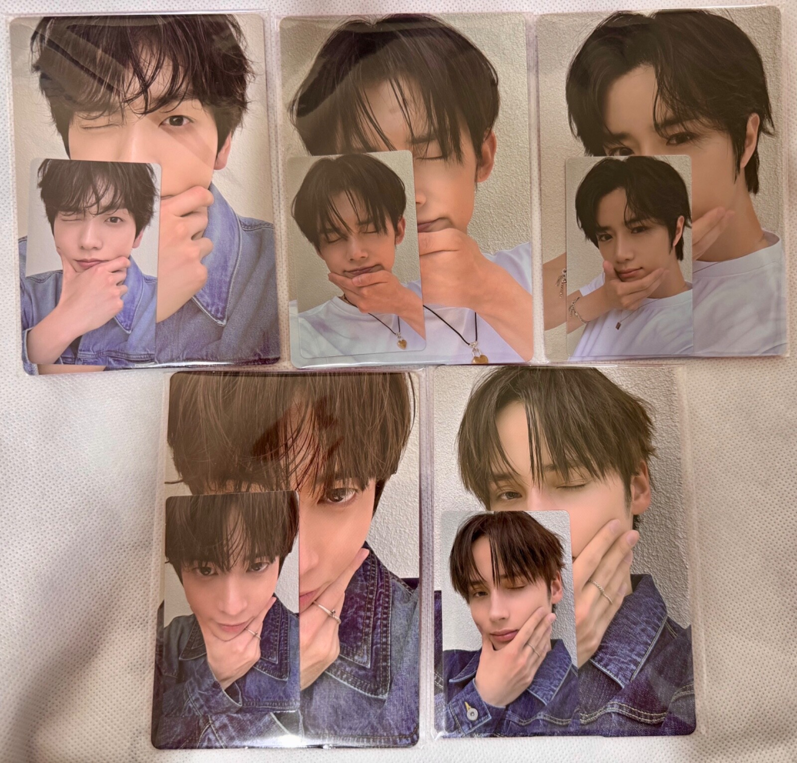 TXT] TOMORROW X TOGETHER - Love Language Weverse POB Photocard | eBay
