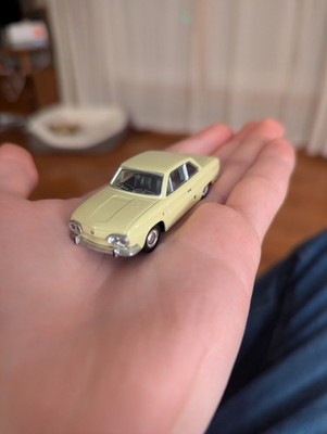 1/100 Kyosho ALFA ROMEO GIULIA GTA 1300 JUNIOR RED diecast car