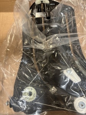 1PCS Power Steering Actuator Cylinder Assembly for Volvo Penta