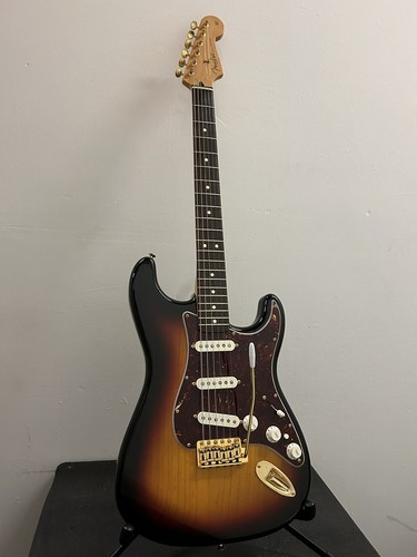 2006 Fender Mexico Deluxe Players Stratocaster Electric Guitar | eBay