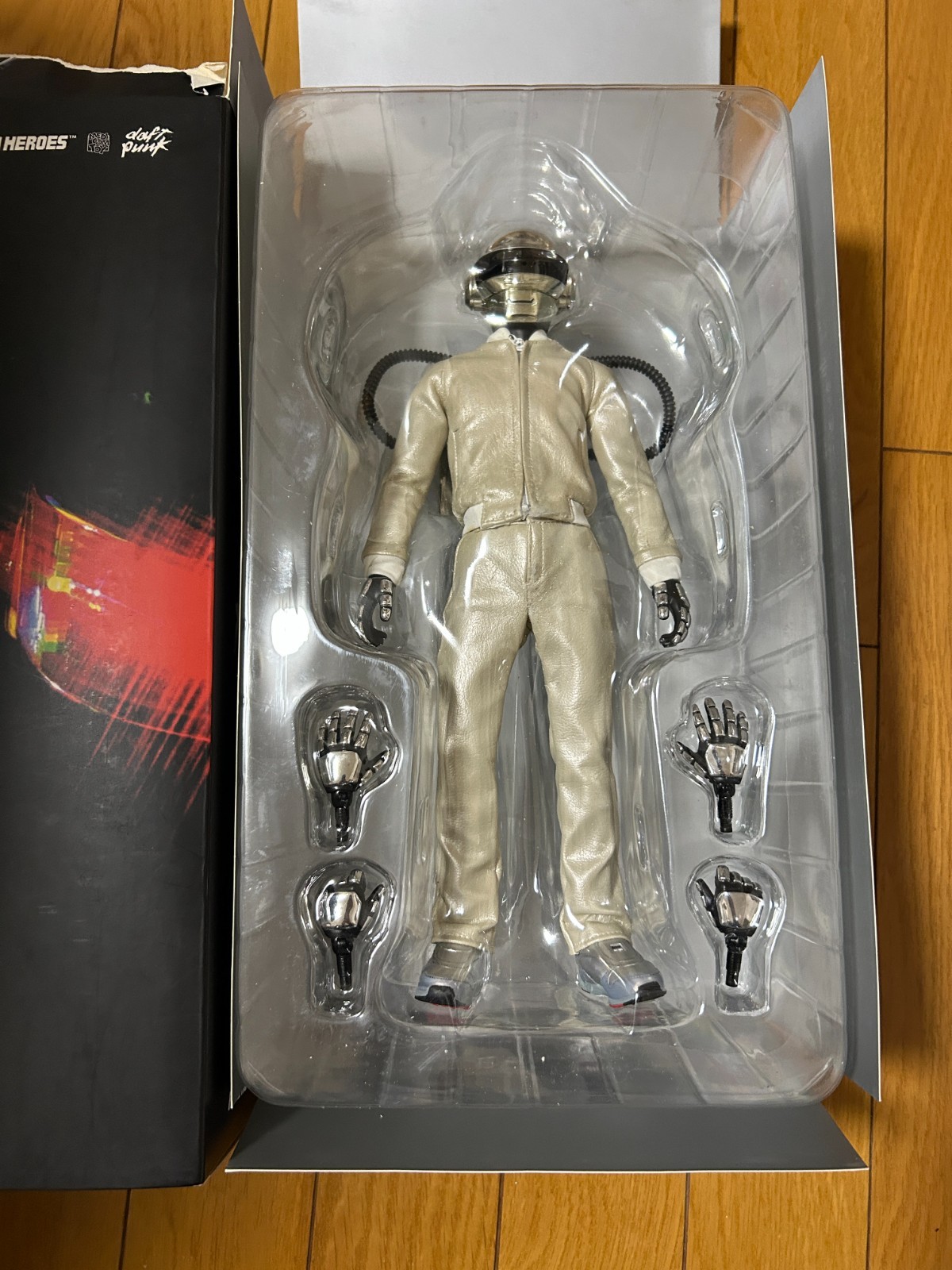 2004 ORIGINAL Daft Punk Discovery Real Action Heroes Figures