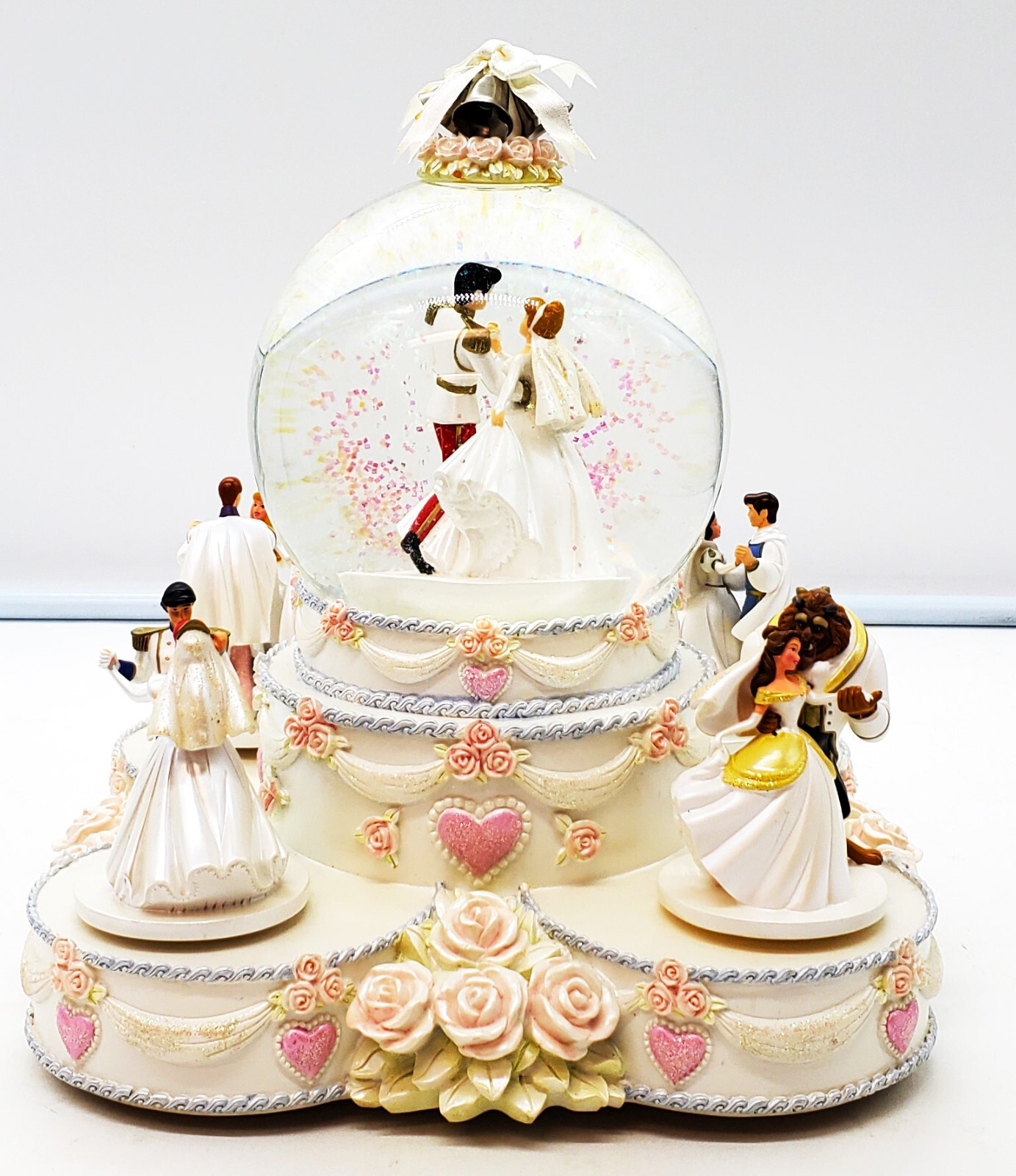 Disney Princess Wedding Snow Globe Sankyo Music Box 