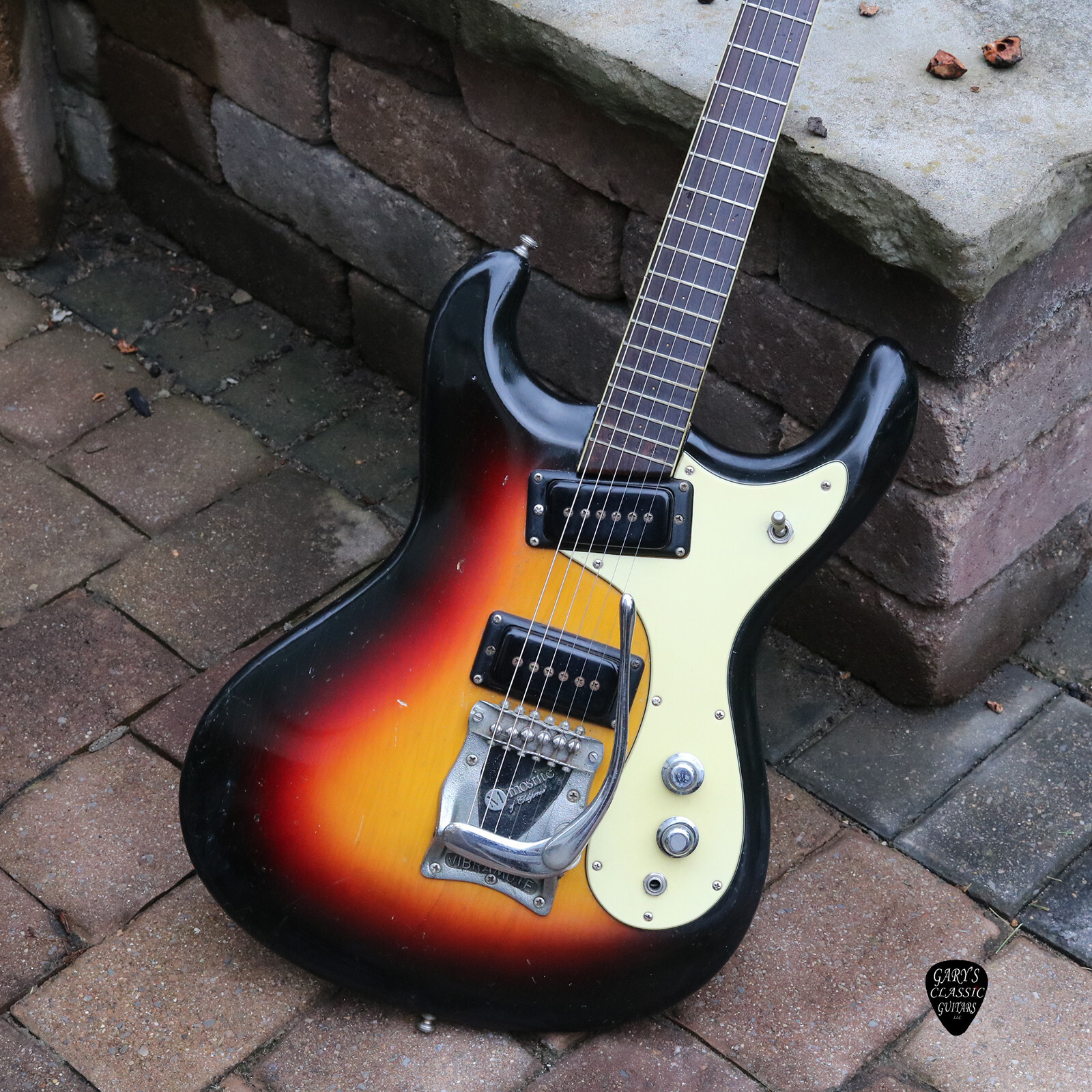 Mosrite The Ventures Model フィルモア製 サイン入り Mosrite The