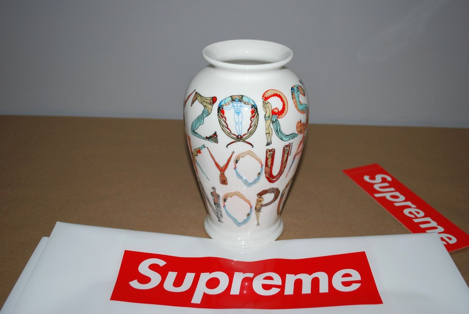 Brand New Supreme ABC Alphabet Vase SS18 - AUTHENTIC | eBay