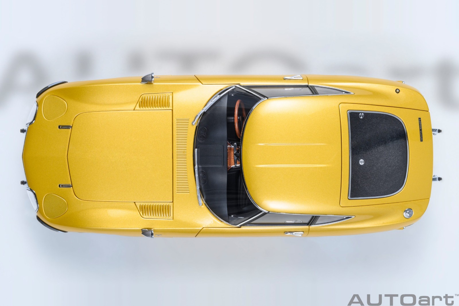 1/18 Toyota 2000GT RHD 1967 Gold Metallic Composite Model Car By