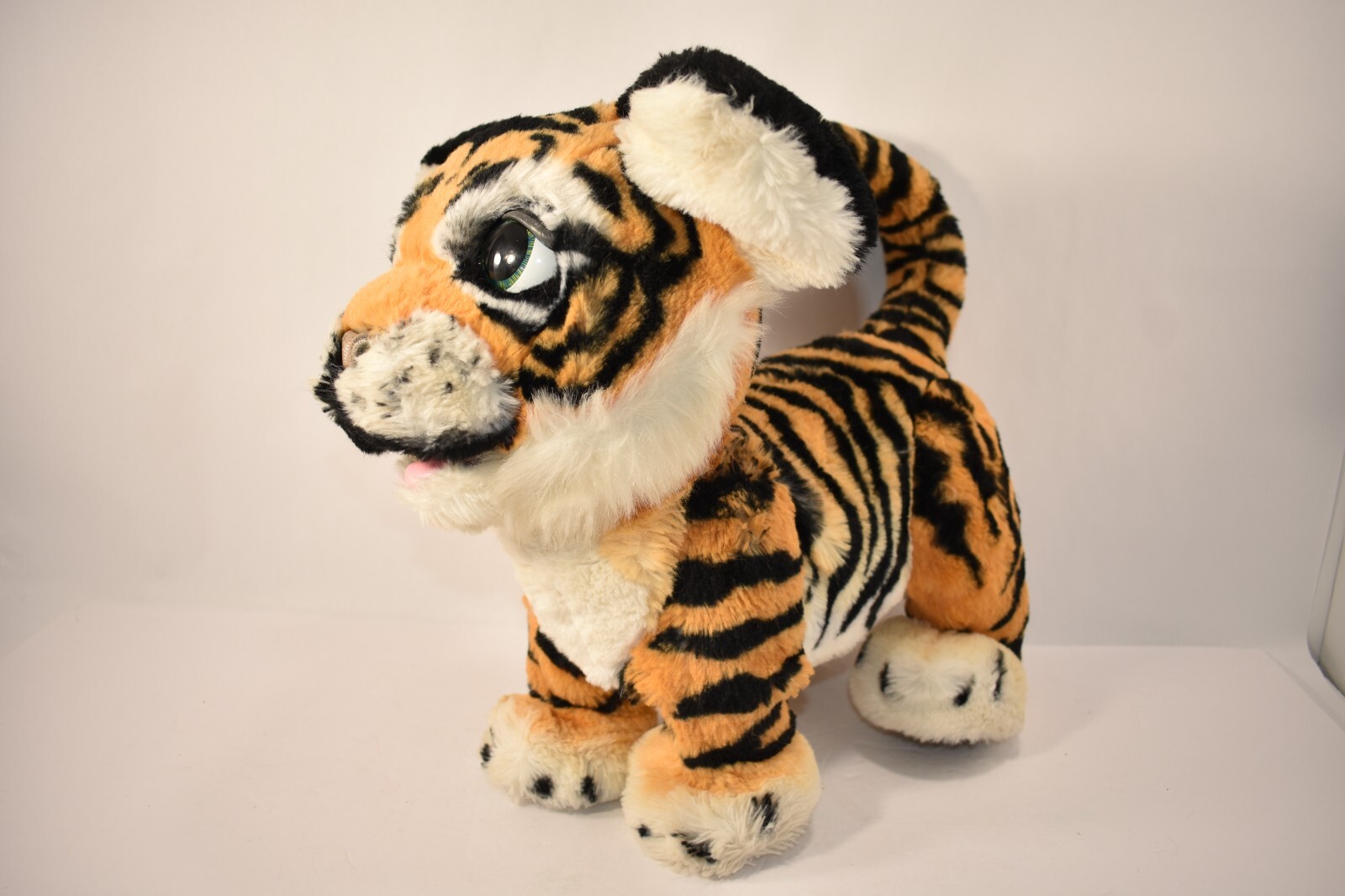 HASBRO FURREAL 2016 FUR REAL ROARIN' TYLER THE PLAYFUL TIGER - EUC