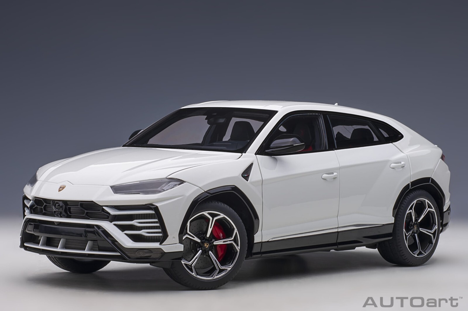 1/18 Lamborghini Urus Bianco Icarus Metallic White Model Car By